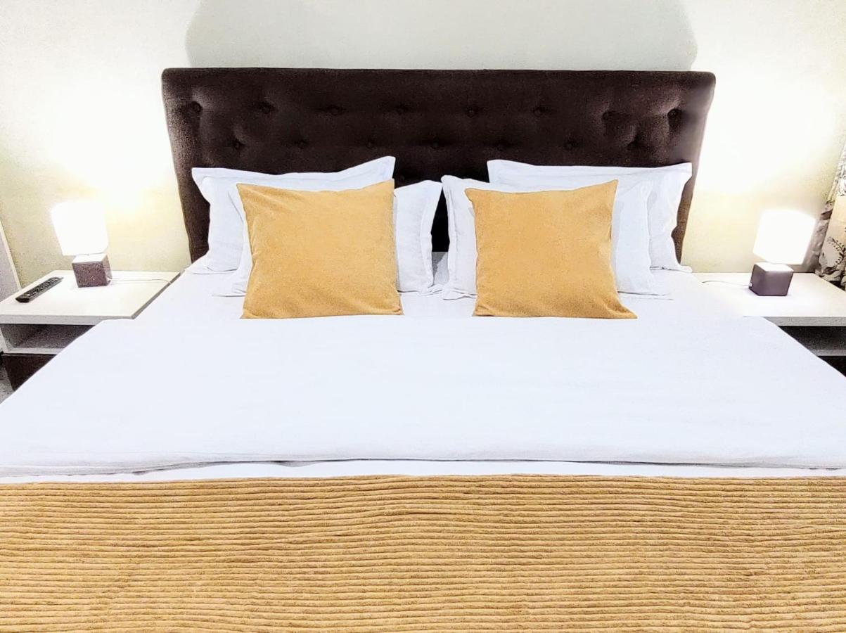 Simona Apartament Palas Mall 1 Iasi Ngoại thất bức ảnh